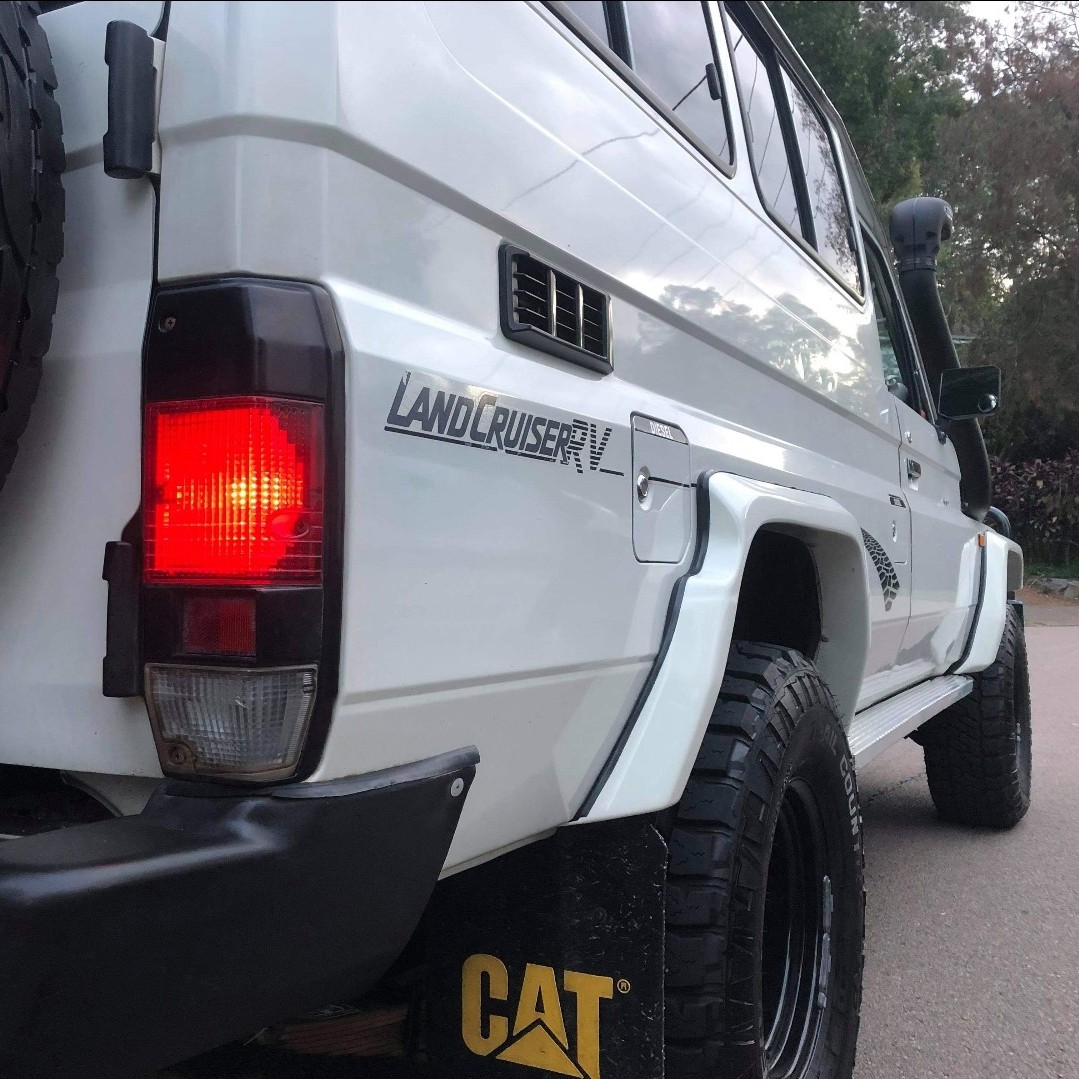 Factory Style Flares Suitable for Toyota Landcruiser 75 / 78 Troopcarrier (Pre-VDJ Model) Pre-2007