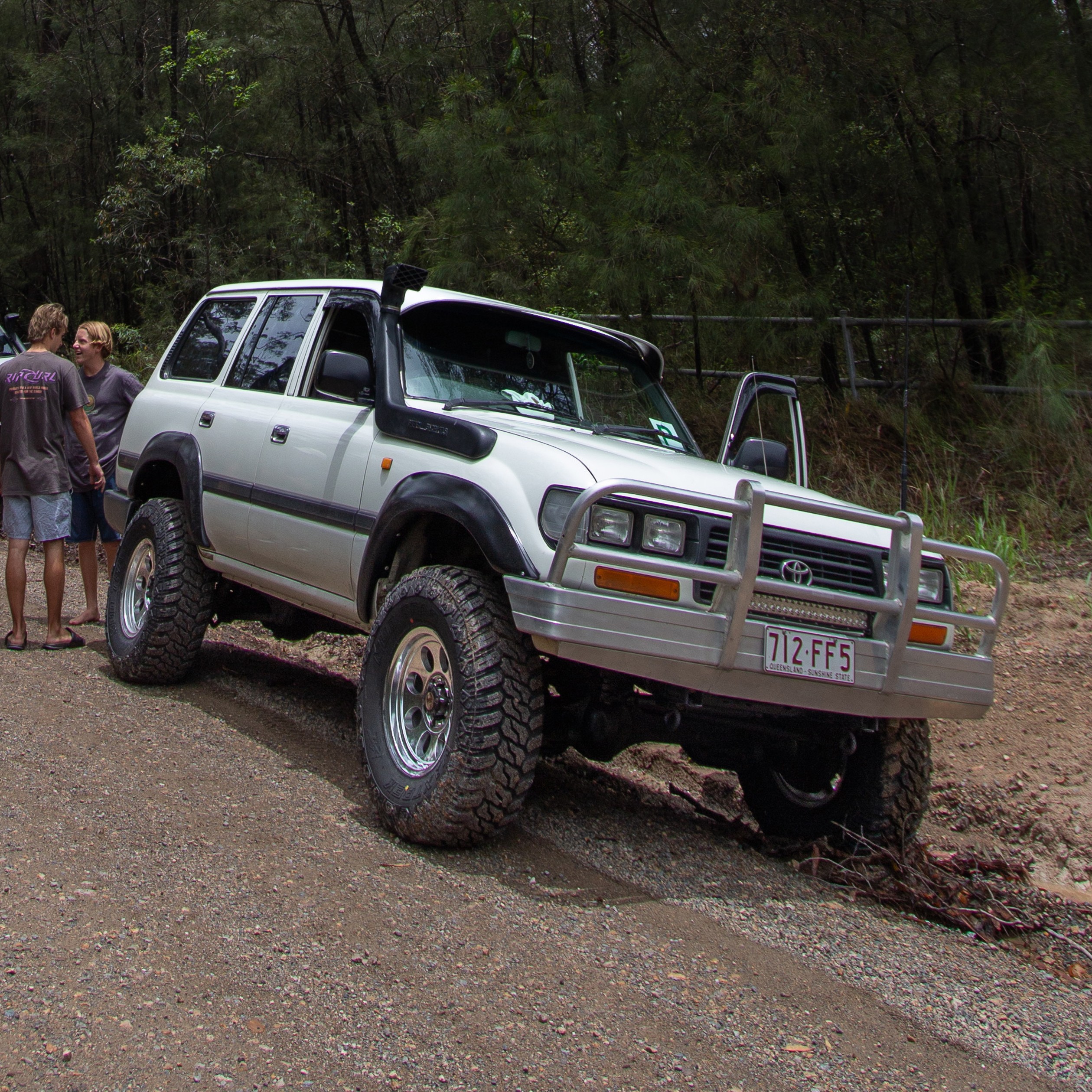 30mm Factory Style Flares Suitable for Toyota 80 Series Land Cruiser 1990–1997