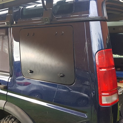 Gull Wing Window Suitable for Land Rover Discovery 2 (4 door)