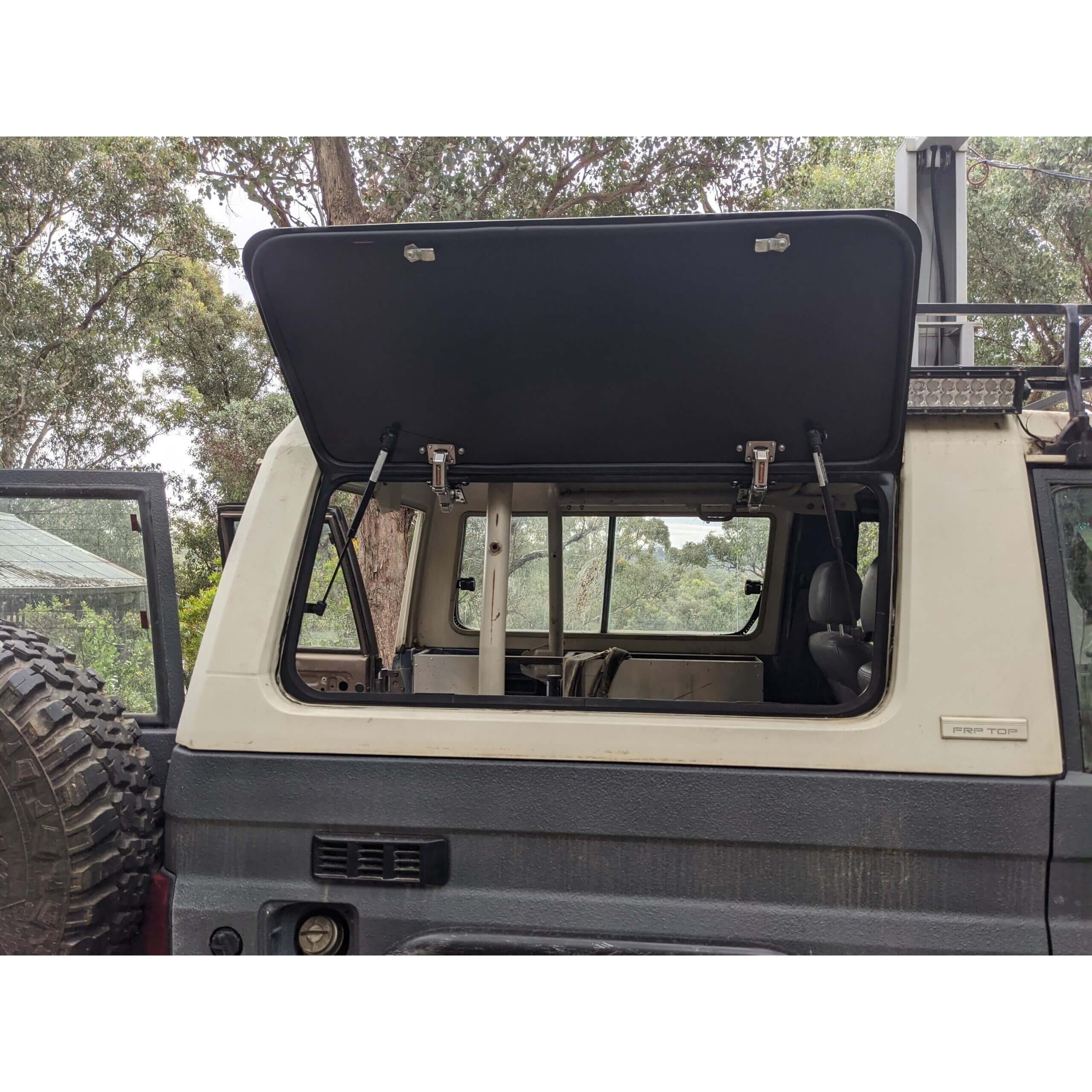 Gull Wing Window Suitable for Toyota Land Cruiser BJ73/BJ74 and FJ73/FJ74