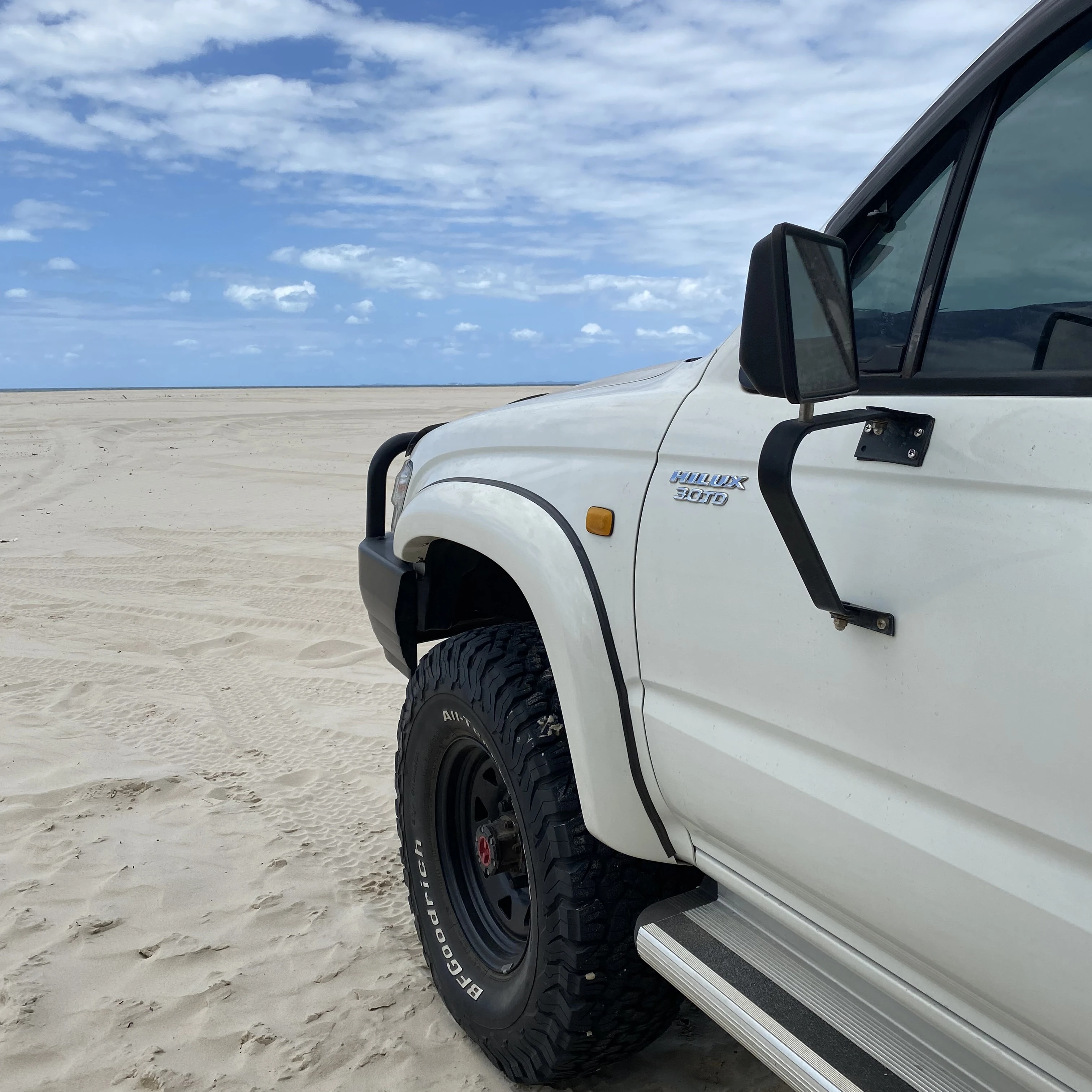 Factory Style Flares Suitable for Toyota Hilux 1998-2005 Front Pair