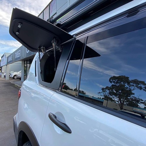 Gullwing Window Suitable For Nissan Patrol Y62