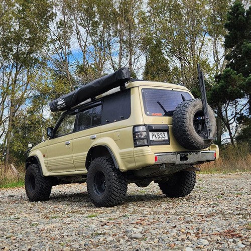 Gullwing Window Suitable For Mitsubishi Pajero Gen2 1991 - 1998 NH NJ NK NL