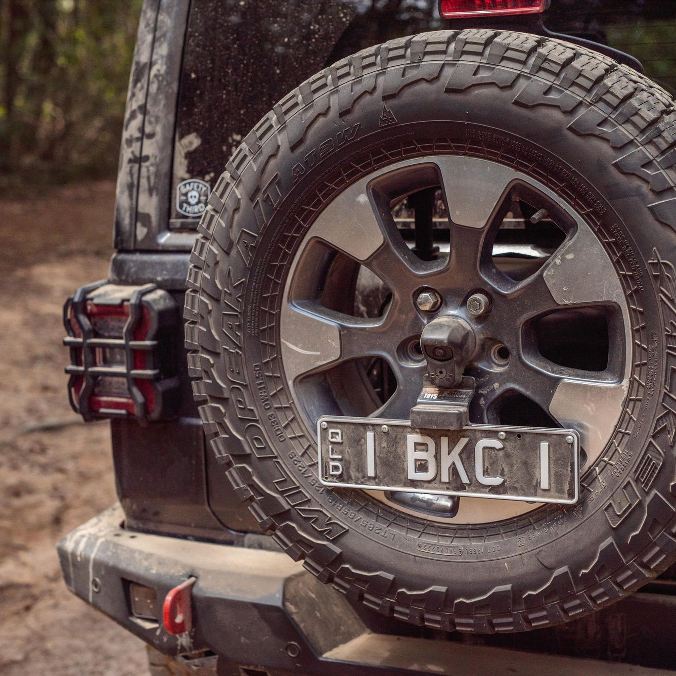 Rear Number Plate Relocation Bracket Suitable For 2018+ Jeep Wrangler JL & JLU