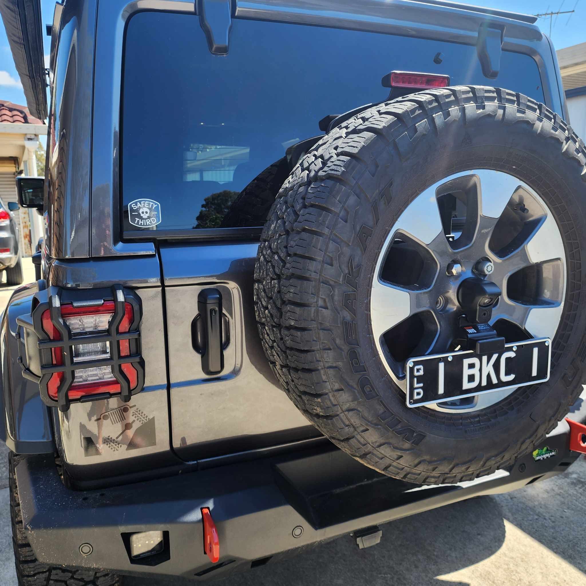 Rear Number Plate Relocation Bracket Suitable For 2018+ Jeep Wrangler JL & JLU