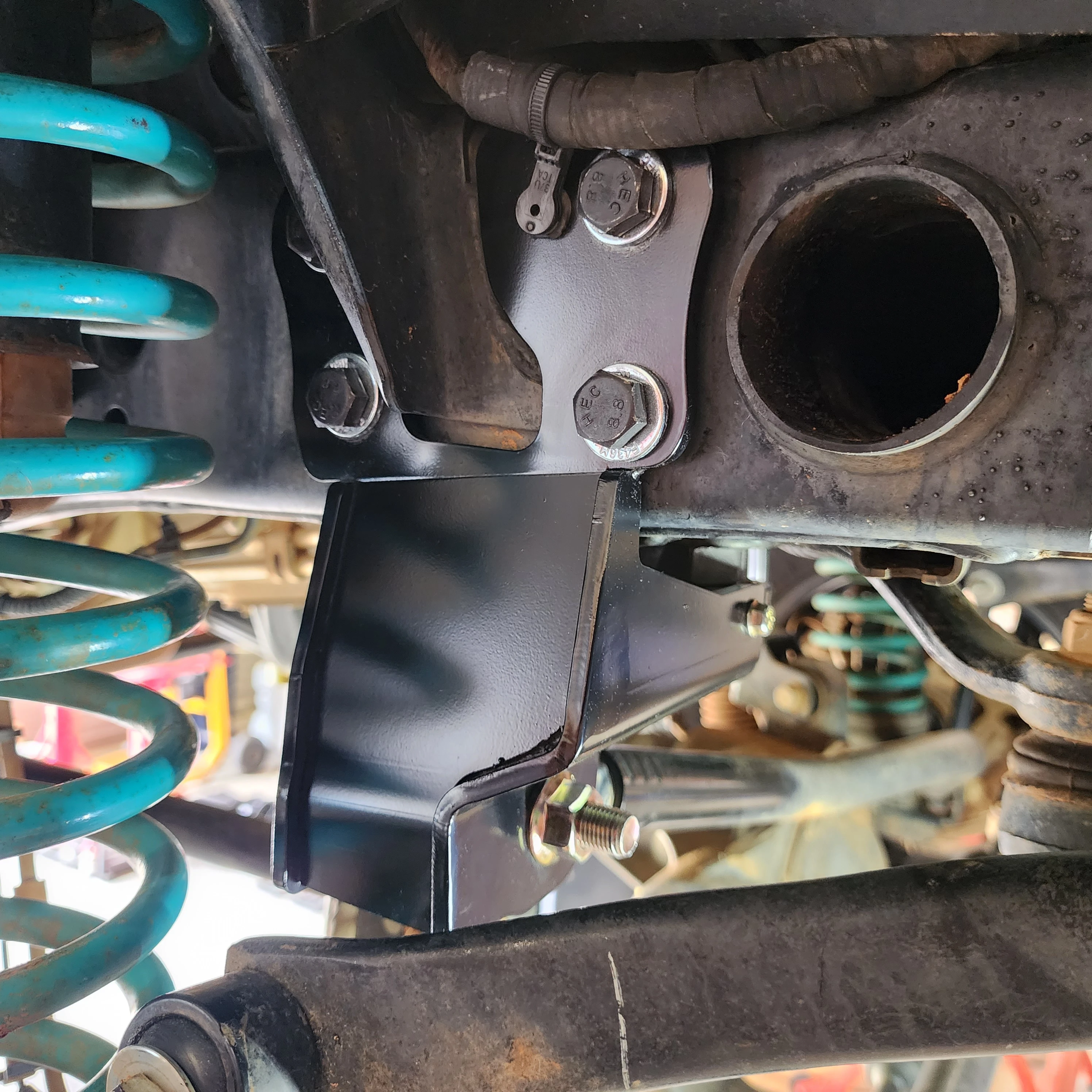 Track Bar Reinforcement & Steering Box Sector Shaft Brace Suitable For Jeep JL & JT Wrangler & Gladiator 2019+ Right Hand Drive