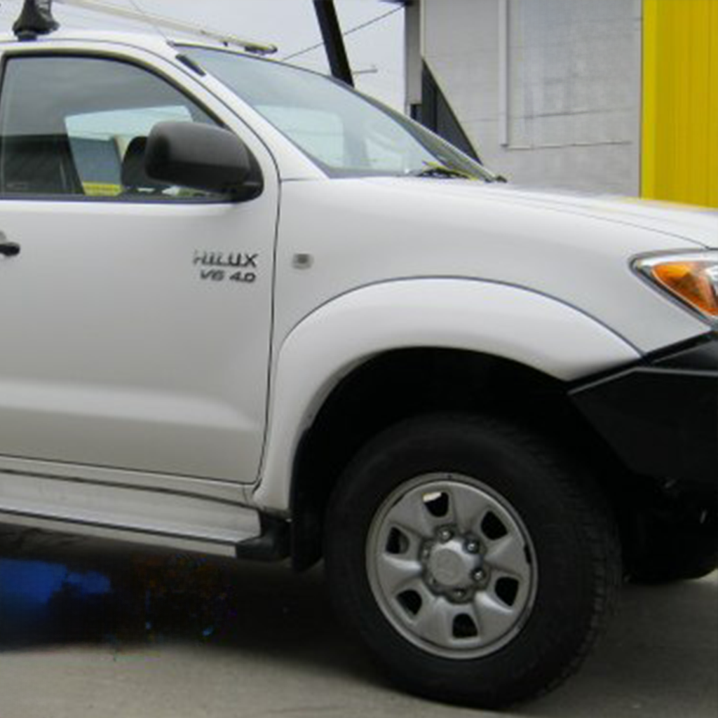 Factory Style Flares Suitable for Toyota Hilux 05-11 Dual Cab with Bumper (set of 4)